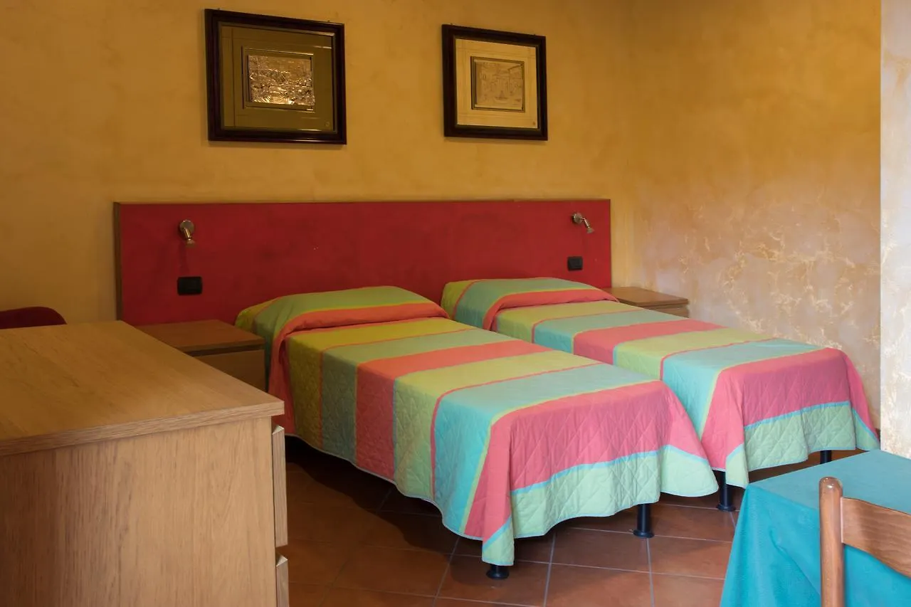 Albergo Etrusco Calusco d'Adda Hotel